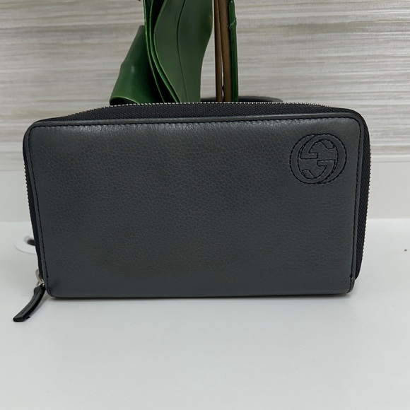 Gucci Dark Gray Leather Zipper Wallet - Picture 2 of 12
